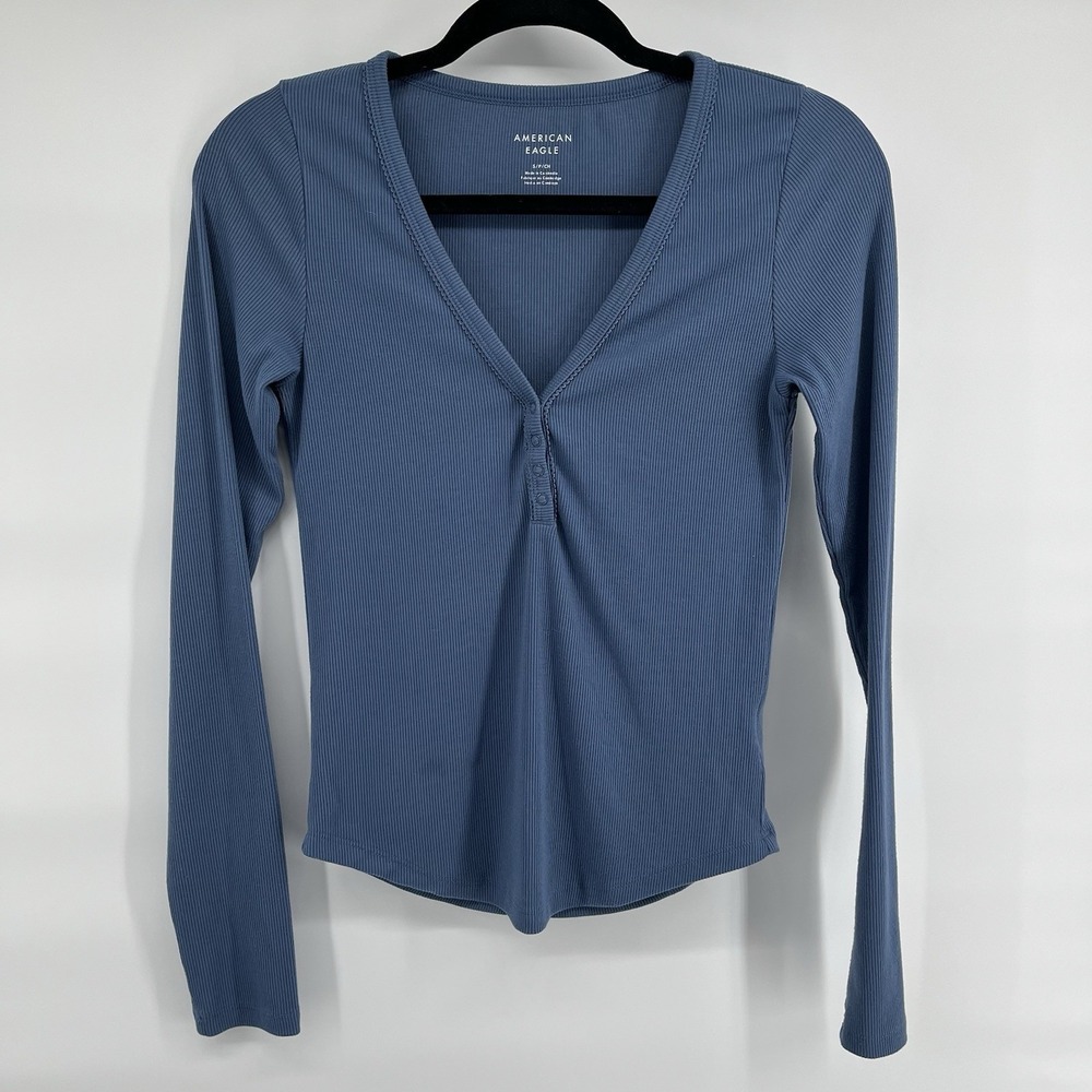 American Eagle Womens Small Blue Ribbed Long Sleeve V-Neck Henley Top Y2K Preppy